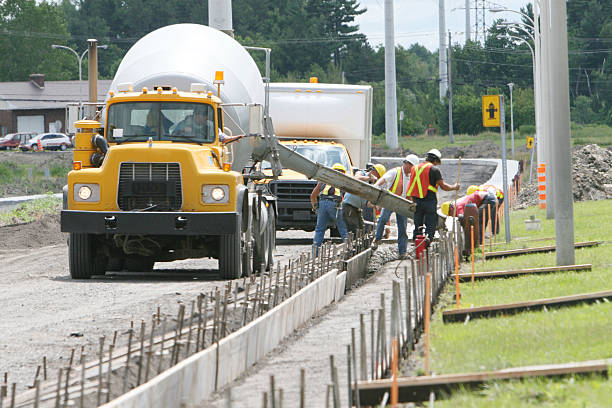 Best Concrete Sidewalk Installation  in Jonesboro, IL